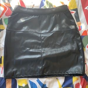Black Leather Zip-Up Skirt